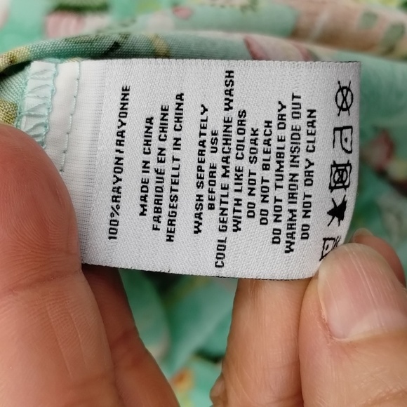 Sunday Mi Amor maxi dress light green pink printed 3 tiered size XS w split - Picture 12 of 12